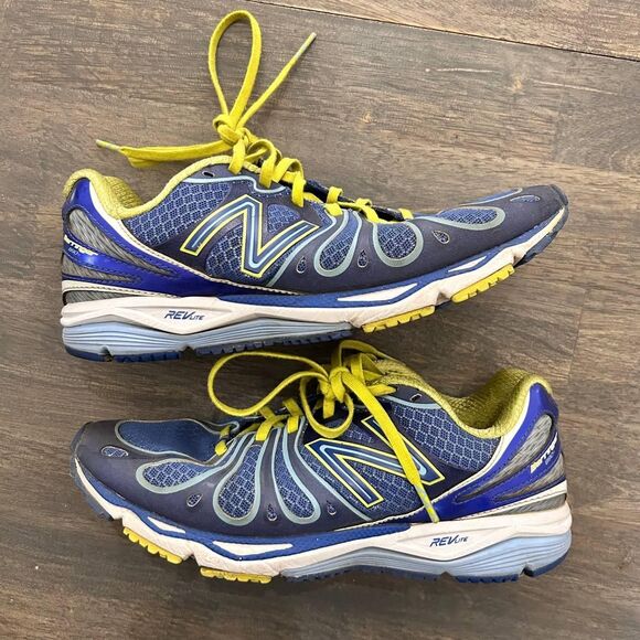 New Balance Barringer 890 V3 Women’s Running Athletic Sneaker Shoes Size 7 US - Picture 1 of 7